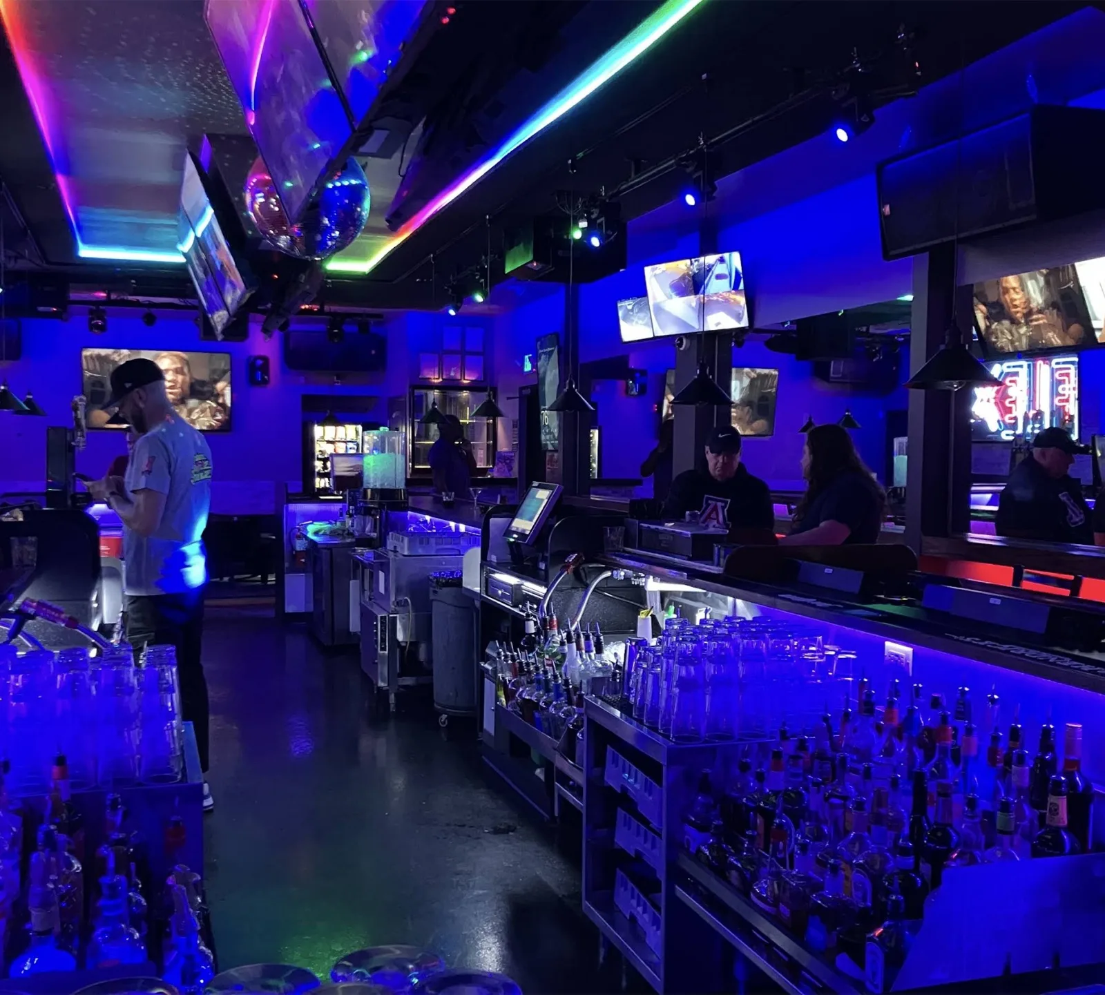Bar photo 2